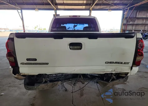 2004 Chevrolet Silverado C1500 z USA, uszkodzony, nr VIN 2GCEC19V941289715